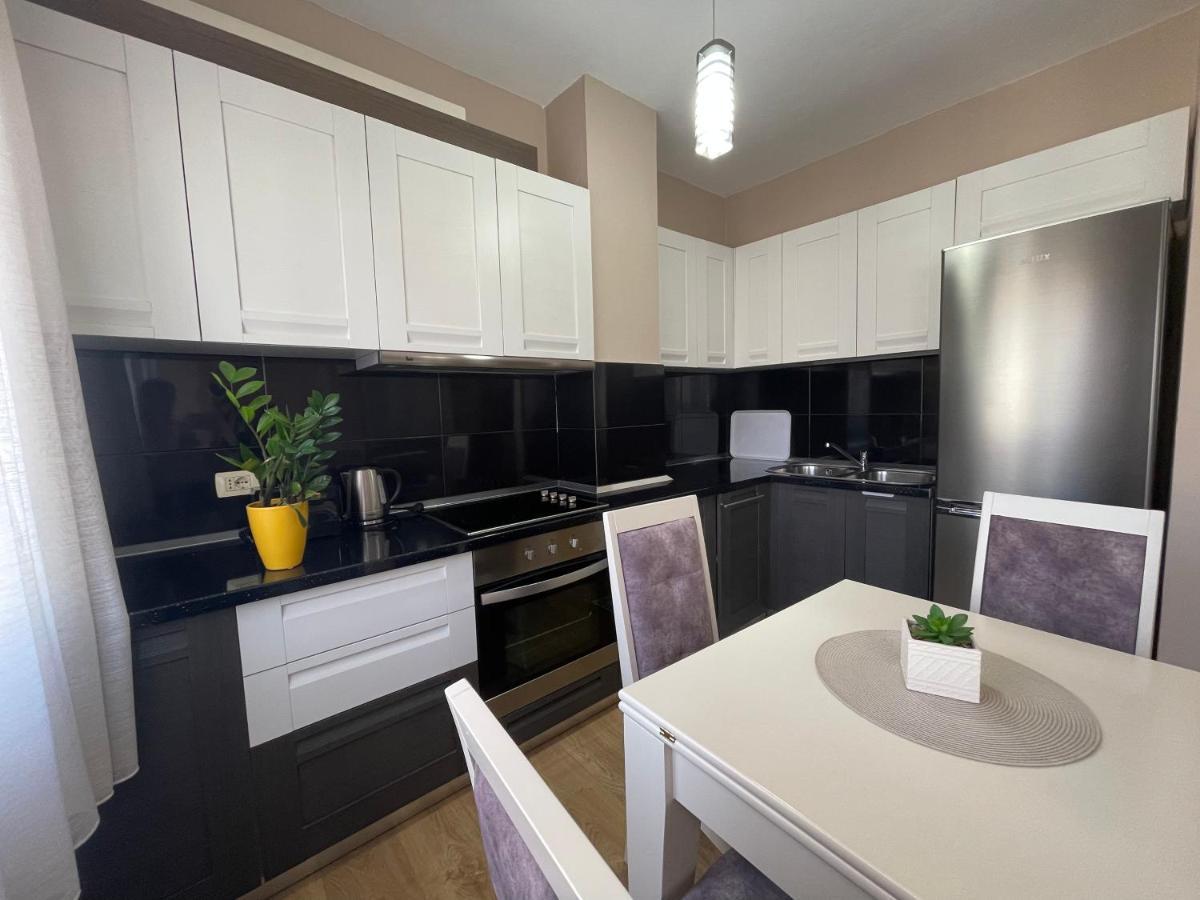 Tirana New Bazaar-Apartment 1 Екстер'єр фото