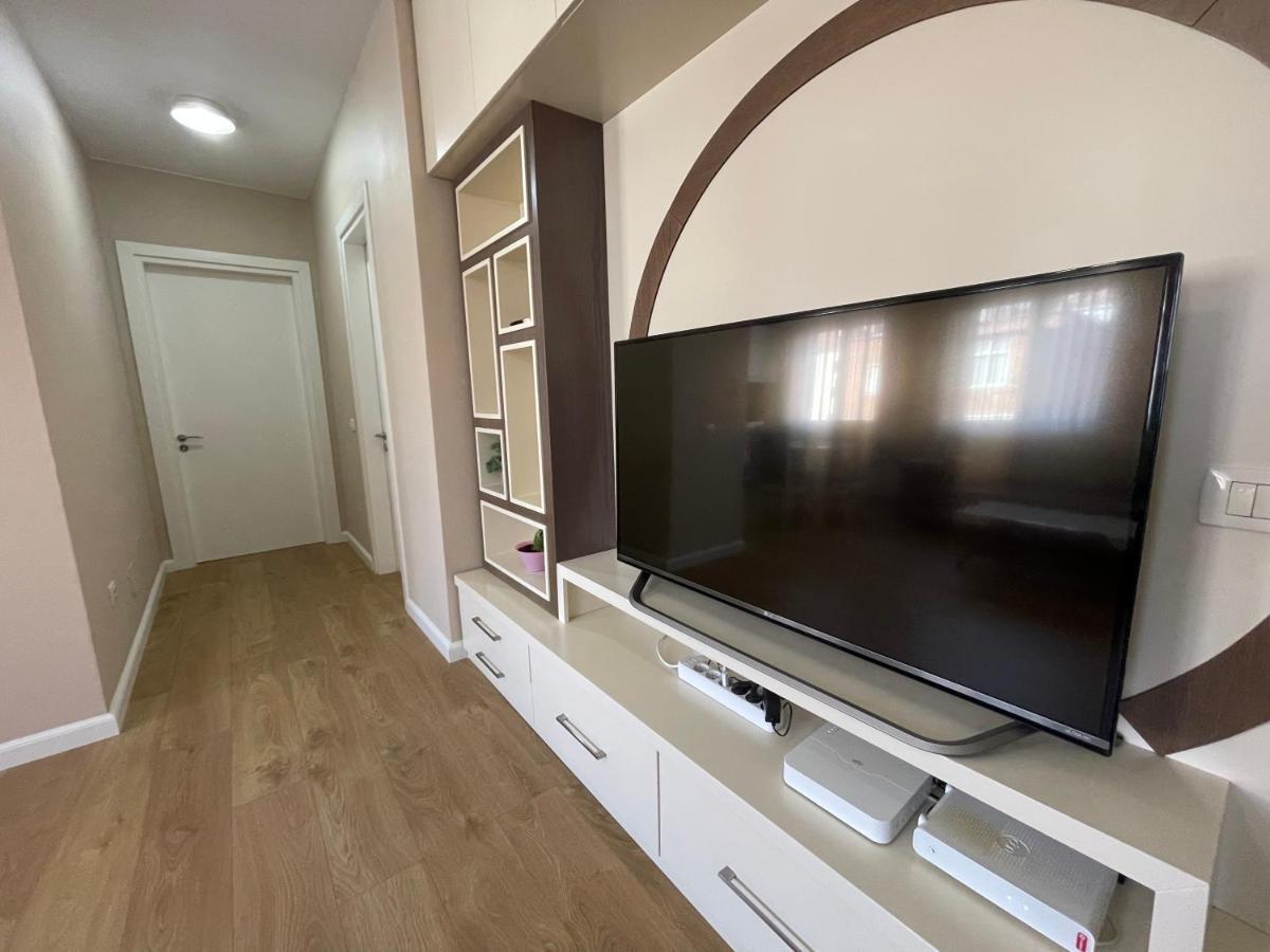 Tirana New Bazaar-Apartment 1 Екстер'єр фото